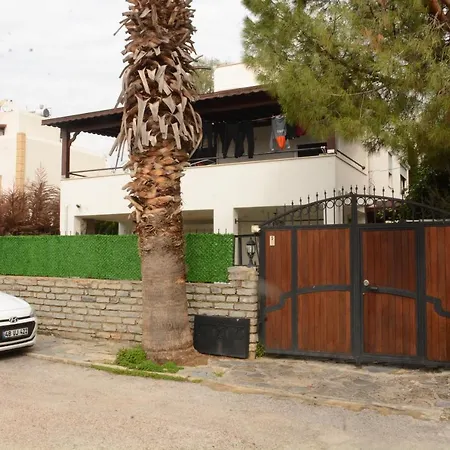 Bodrum-bitez Arasinda, Huzurlu Bir Aile Evi 빌라 Bodrum
