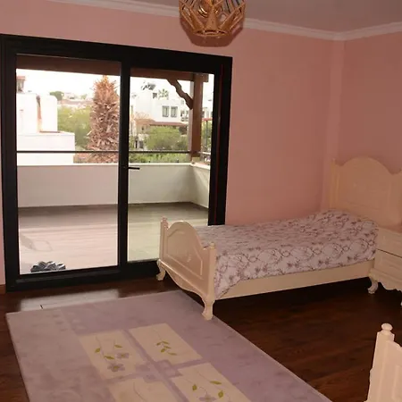 빌라 Bodrum-bitez Arasinda, Huzurlu Bir Aile Evi